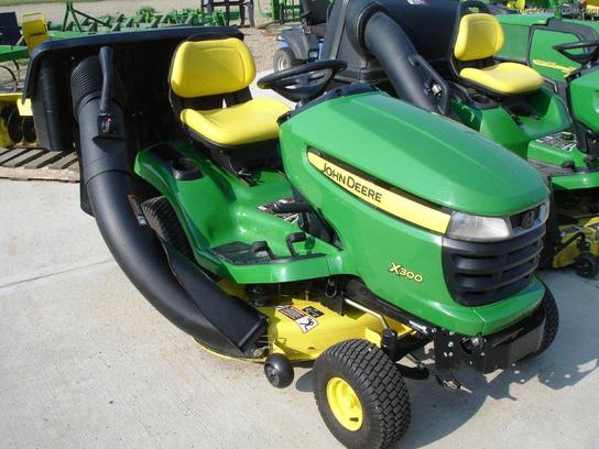 John Deere X300 Bagger John Deere Baggers John Deere Baggers Mygreenfarm 